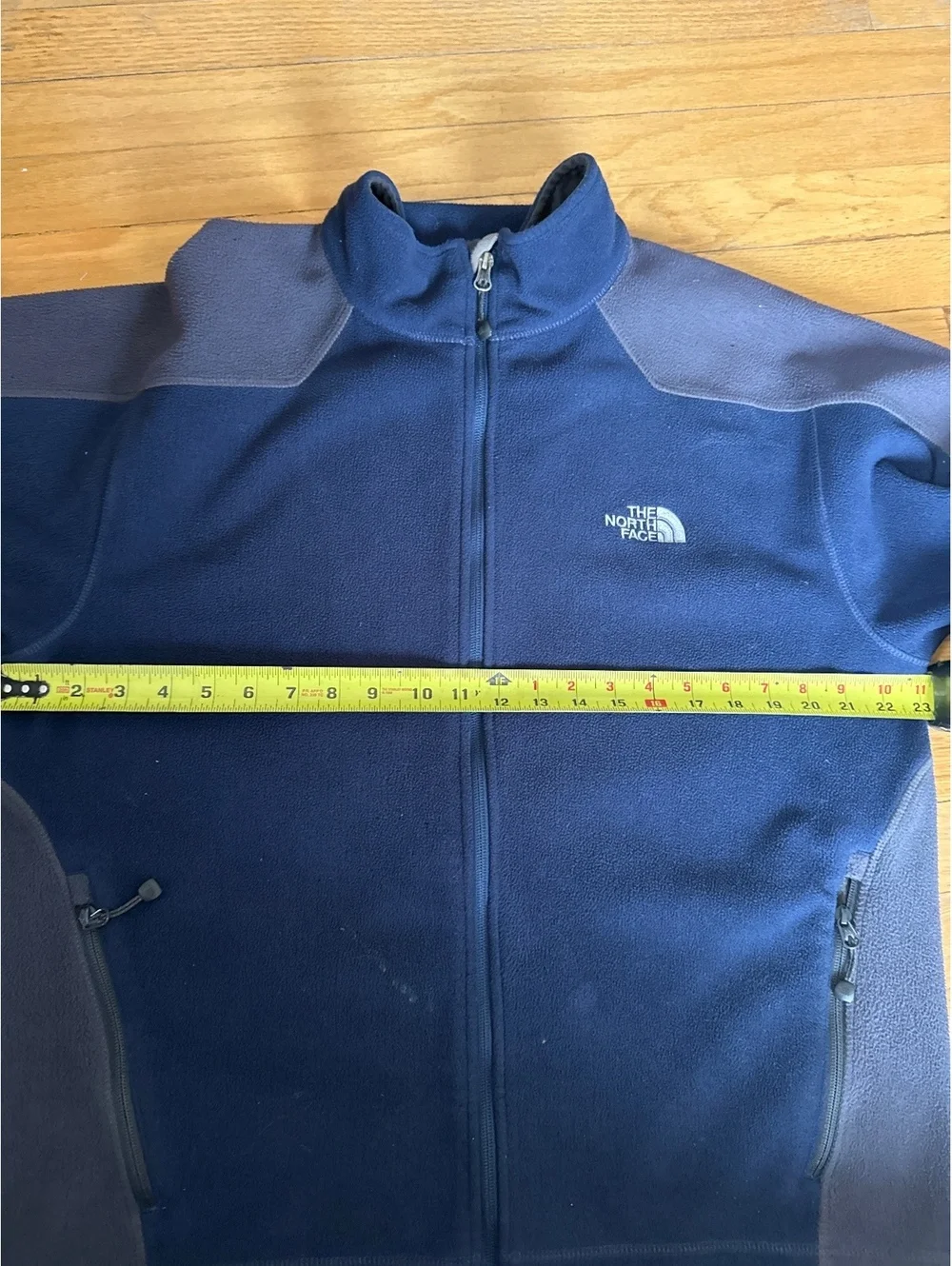 The North Face WindWall Navy Blue Fleece Jacket with Full Zip and Pockets, Size